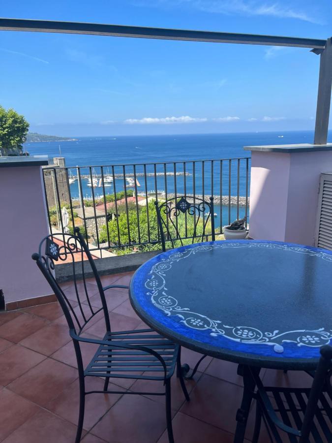 Coral Blue Apartment 皮雅诺迪索伦托 外观 照片